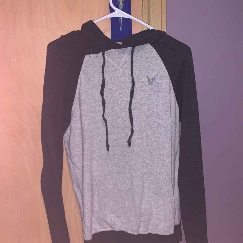 American eagle sweatshirt
